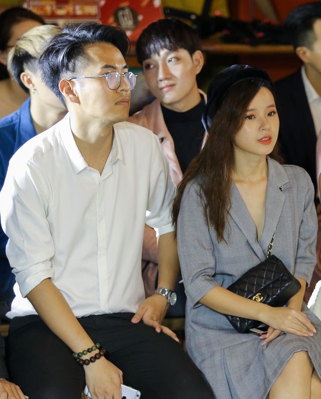 Khi sao yeu tinh cu cua ban than: Nguoi hanh phuc am em, ke tan dan xe nghe?