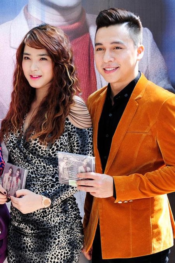 Khi sao yeu tinh cu cua ban than: Nguoi hanh phuc am em, ke tan dan xe nghe?