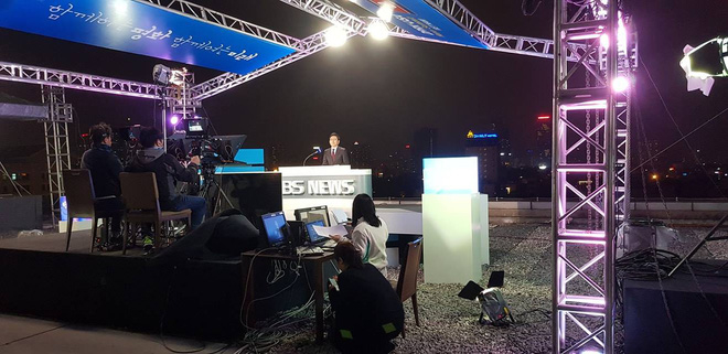 Chất như MBC News, dựng ngay trường quay dã chiến để dẫn tin
