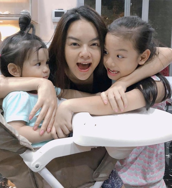 Kinh nghiệm đưa con đến trường của Phạm Quỳnh Anh