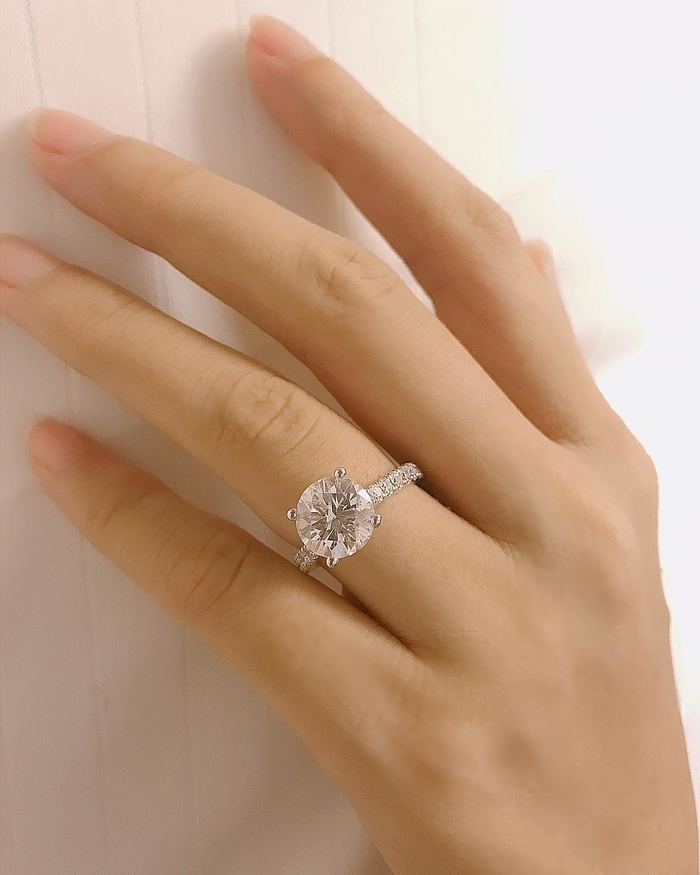 Loạt mỹ nhân Việt khoe nhẫn kim cương khủng từ nửa kia