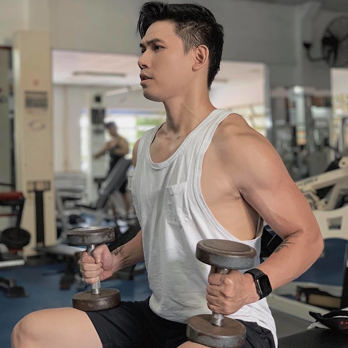 Mới đầu năm, Đại Nhân đã gặp hạn nặng về sức khỏe: Bị liệt nửa người