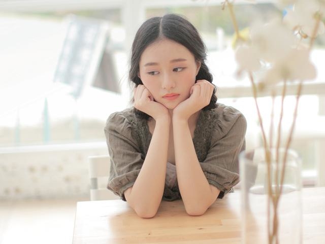 Nếu em không đẻ được anh có bỏ em không?
