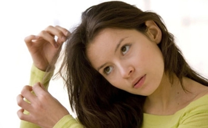 Những điều bạn nên biết về hội chứng nghiện bứt tóc • Hello Bacsi