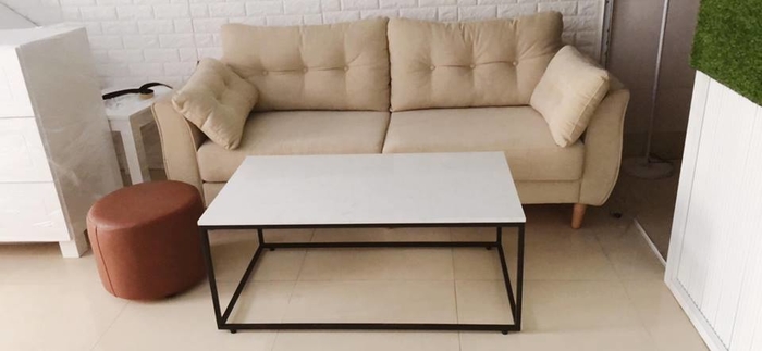 Hình ảnh trước và sau khi tân trang căn nhà khiến nhiều người trầm trồ