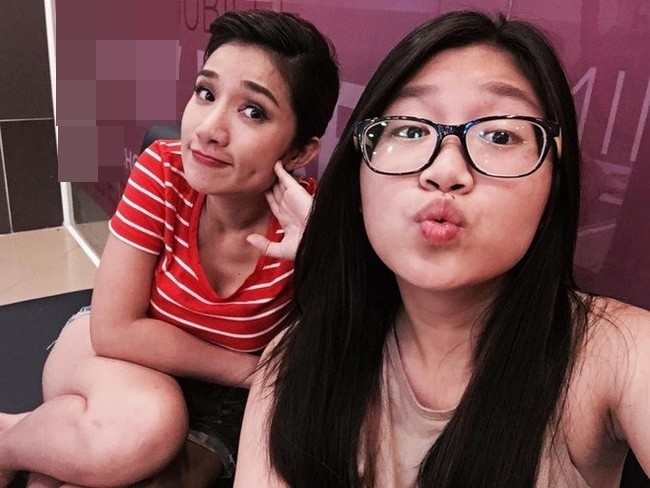 Những bà mẹ giấu con giỏi nhất showbiz Việt