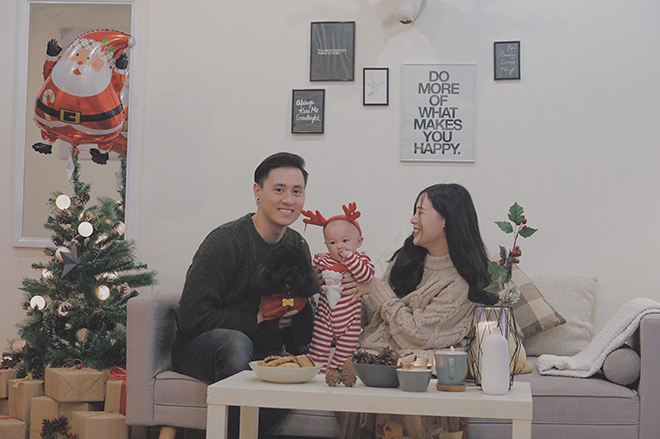 Những hotgirl xinh đẹp ngày nào hoá hotmom chăm con ngoan nức tiếng