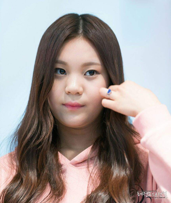 Nhan sắc thăng hạng của dàn idol nữ từng bị miệt thị