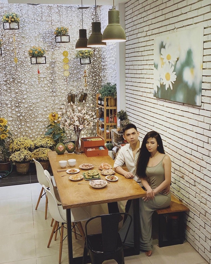 Ở ngưỡng u50 tuổi, chị gái Đại Nhân trẻ trung, xinh đẹp đến khó tin