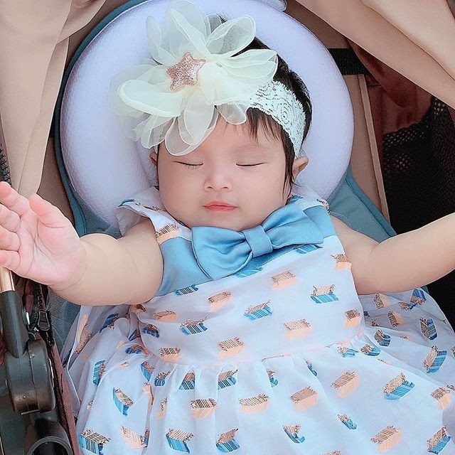 Nhóc tỳ nhà sao Việt sành điệu hơn cả mẹ