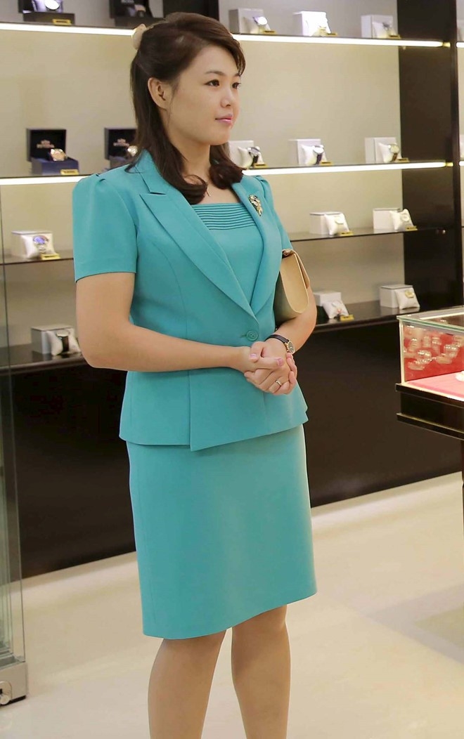 Cach phu nu Trieu Tien lam dep: Chi duoc cat 15 kieu toc theo quy dinh?