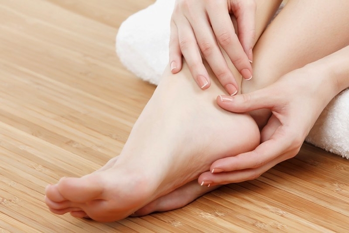 Quá nhiều lợi ích kỳ diệu khi ngâm chân bằng nước muối