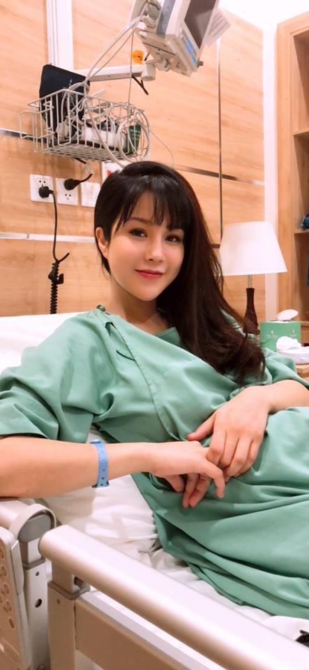 Sao nữ Vbiz vẫn xinh đẹp đến khó tin dù vừa vượt cạn