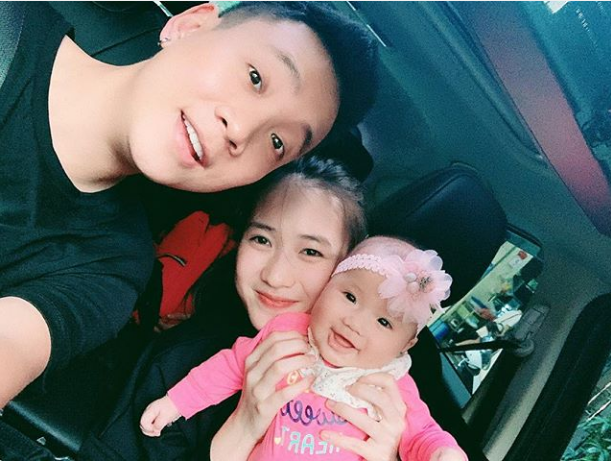 Muon kieu chup anh Tet cua sao Viet: Nguoi dan dau xu huong, nguoi vua chat vua lay