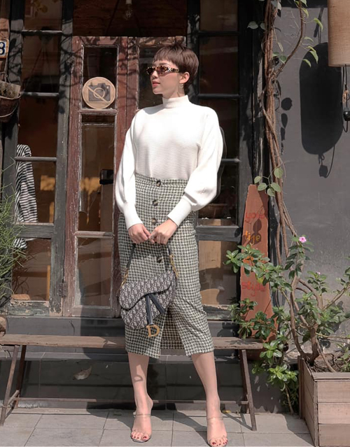 Street style những ngày nghỉ Tết “chuẩn khỏi chỉnh” của mỹ nhân Việt