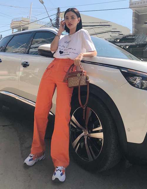 Street style những ngày nghỉ Tết “chuẩn khỏi chỉnh” của mỹ nhân Việt