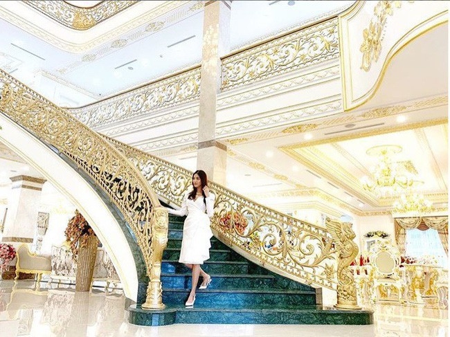 Tết bên trong những căn nhà triệu đô của sao Việt: