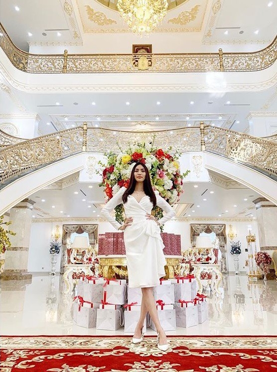 Tết bên trong những căn nhà triệu đô của sao Việt: