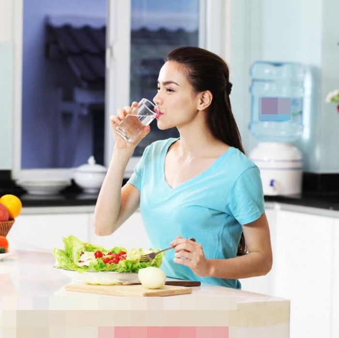 Thực đơn “ép xác” của Hà Hồ: eo thon mà vòng 1, vòng 3 vẫn căng tròn