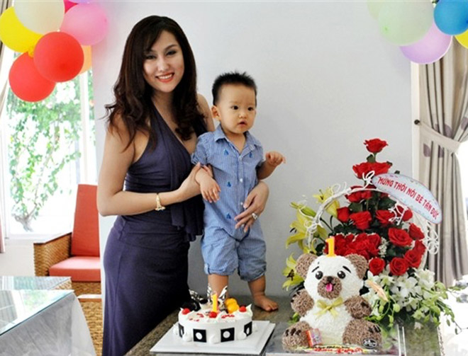 Nhieu nguoi theo duoi, Thuy Nga va loat sao Viet vi sao lai chon cuoc song me don than?
