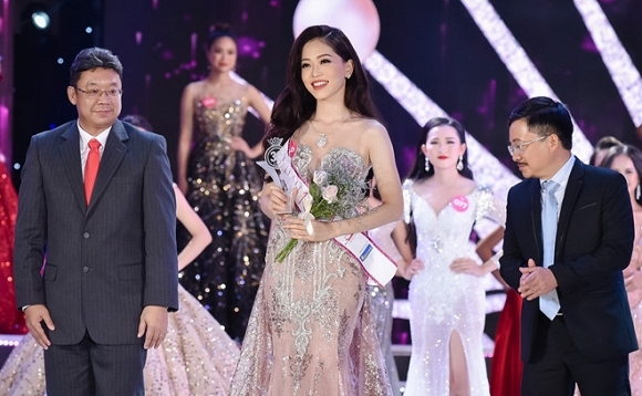 Top 5 HHVN sau gần nửa năm: Người công khai tình cảm, người chuyển ngạ