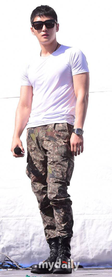 Triệu nam thần Kpop đời đầu đua nhau xuống sắc trừ Kim Jaejoong