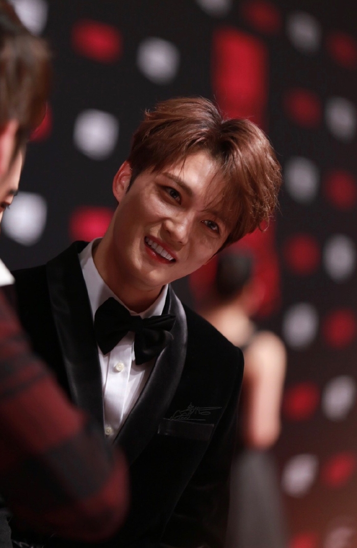 Triệu nam thần Kpop đời đầu đua nhau xuống sắc trừ Kim Jaejoong