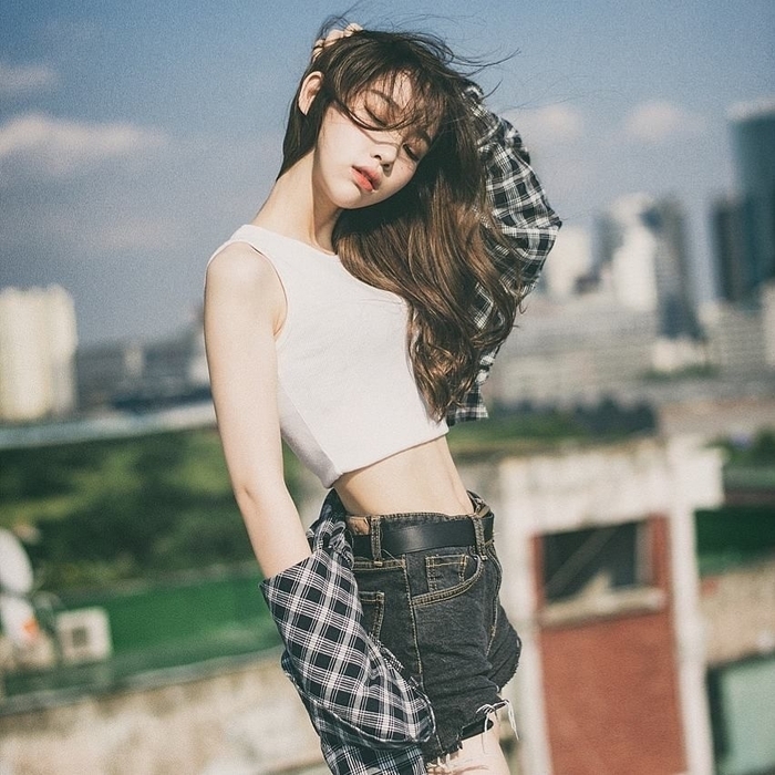 Tử vi thứ Hai (4/2/2019): Bạch Dương liều ăn nhiều