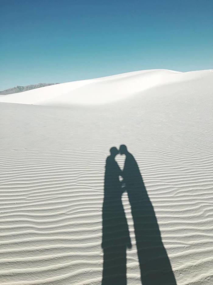 Valentine 2019: Đưa nhau đi trốn như nhà văn Iris Cao và chồng