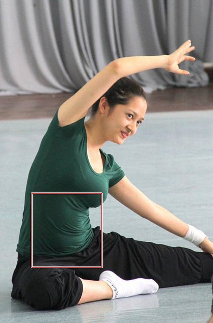 Vong eo 56cm co thuc su ton tai khi loat my nhan Vbiz lum lum bung mo nhu the nay!