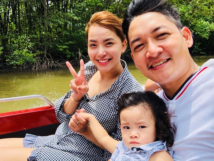 Cặp sao Việt vẫn chứng minh hạnh phúc với công chúng