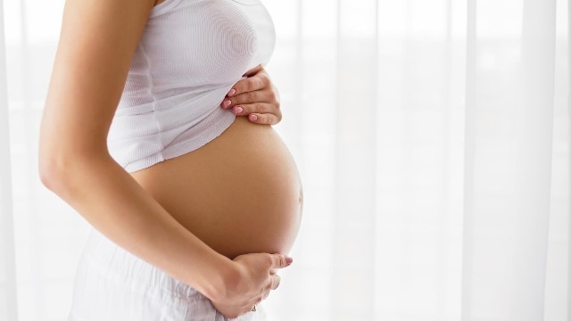 8 thói quen mẹ bầu nghĩ là tốt nhưng lại ảnh hưởng cực xấu đến thai nh