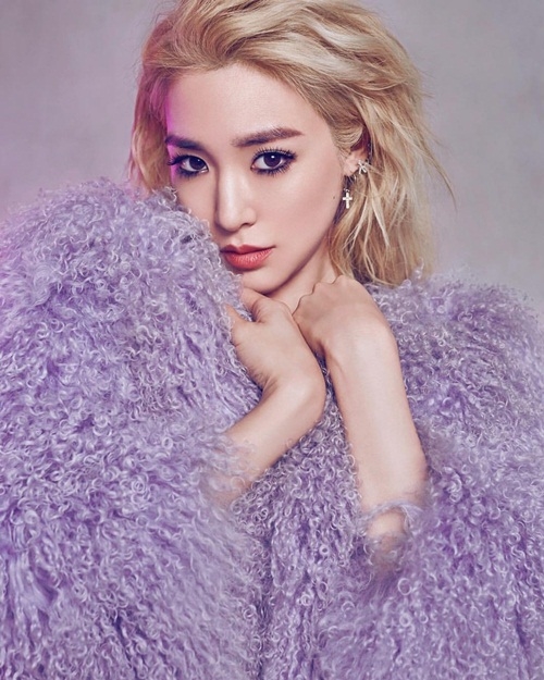 Ảnh hot sao Hàn: BTS thăm TXT, Somi và Ong Seong Woo kết đôi