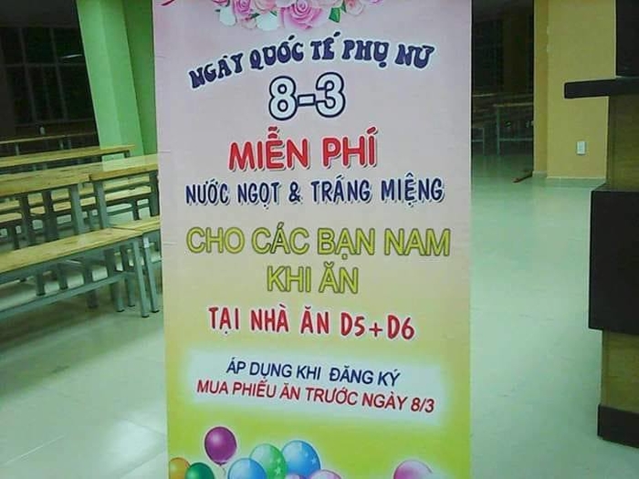 Ảnh vui tuần qua: Khuyến mại bùng nổ, đồ chó giả nai