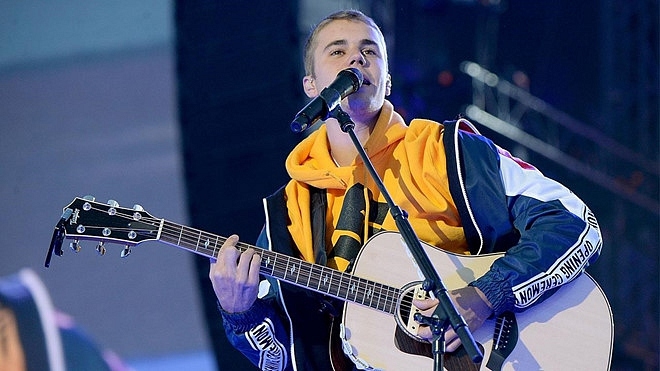 Bị fan đòi album mới, Justin Bieber viết tâm thư giải bày