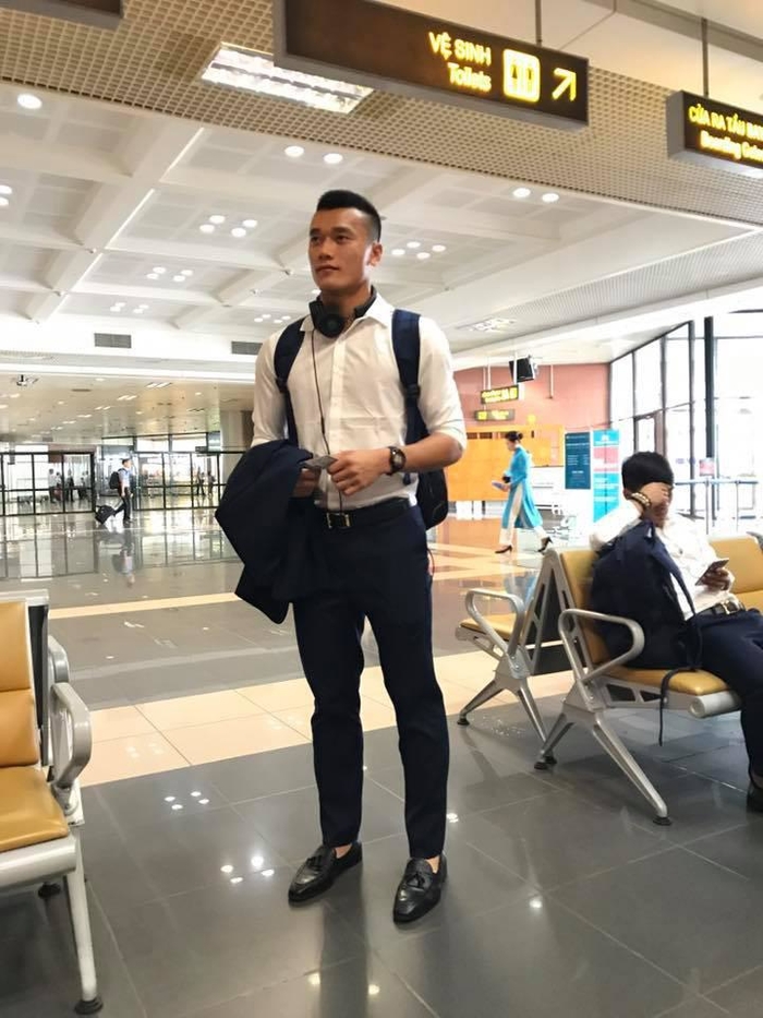 Bùi Tiến Dũng vụt sáng thành người diện hàng hiệu xa hoa