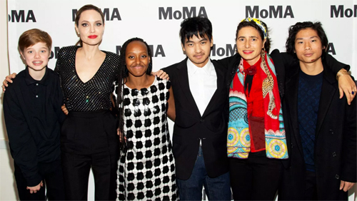 Làm con của Angelina Jolie, có 6 nguyên tắc Pax Thiên phải tuân thủ