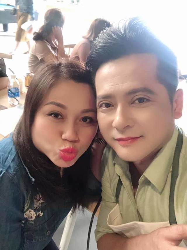 Cặp đôi Ngân 98, diễn viên Hoàng Anh và loạt sao rủ nhau dao kéo