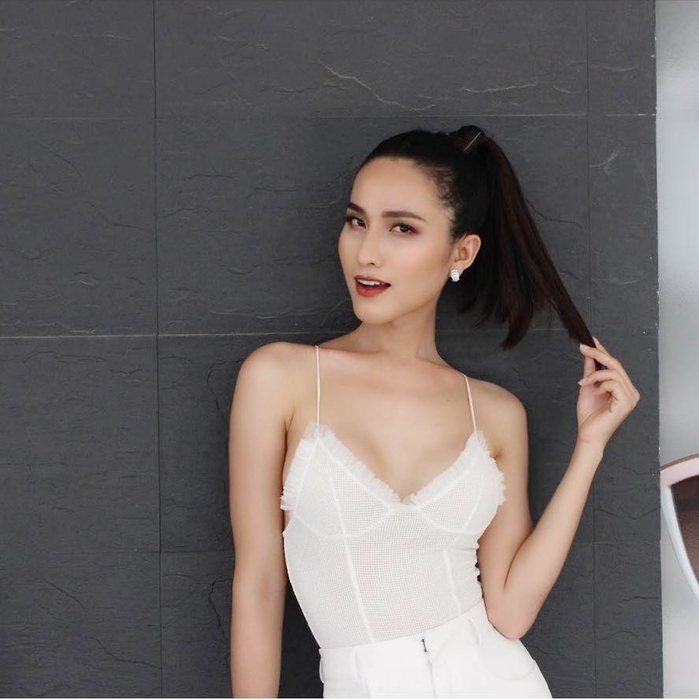 Cuộc sống của dàn nữ ca sĩ chuyển giới nổi tiếng nhất Vbiz