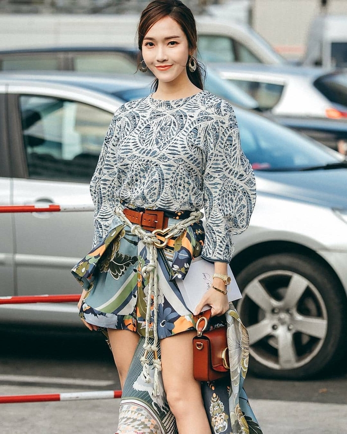 Đọ sắc tại Paris: Jessica - Dara mỗi người một phong cách nhưng vẫn đ