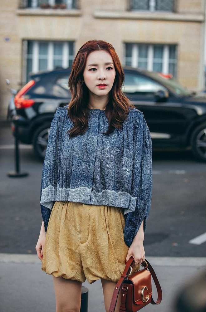 Đọ sắc tại Paris: Jessica - Dara mỗi người một phong cách nhưng vẫn đ