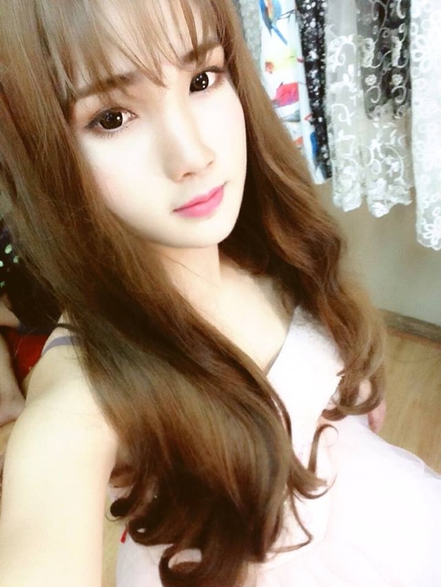 Đời thường cũng còn biết bao mỹ nhân chuyển giới khiến CĐM xôn xao