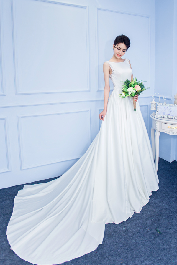 Đời thường cũng còn biết bao mỹ nhân chuyển giới khiến CĐM xôn xao