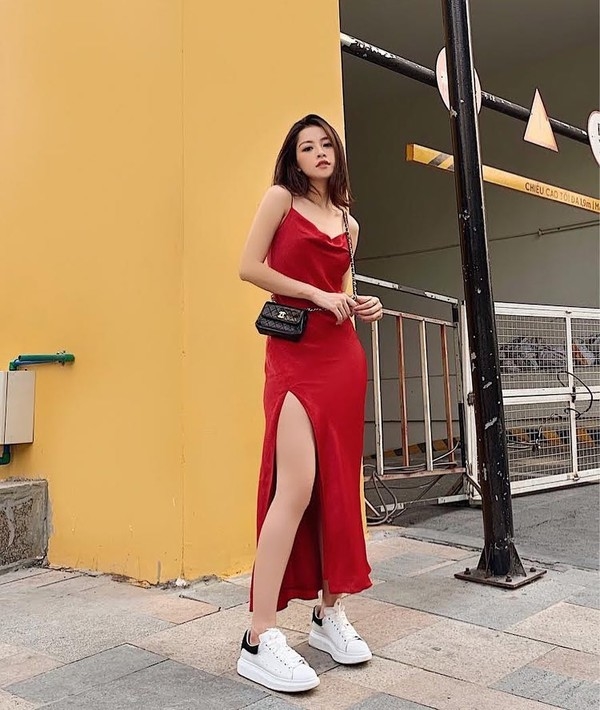 Thời trang thảm đỏ lên ngôi với loạt chân dài đình đám