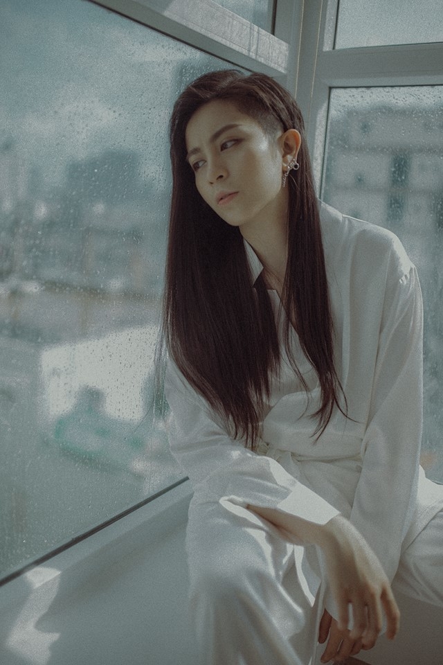 Hành trình thay đổi nhan sắc và phong cách của các nghệ sĩ tomboy Việt