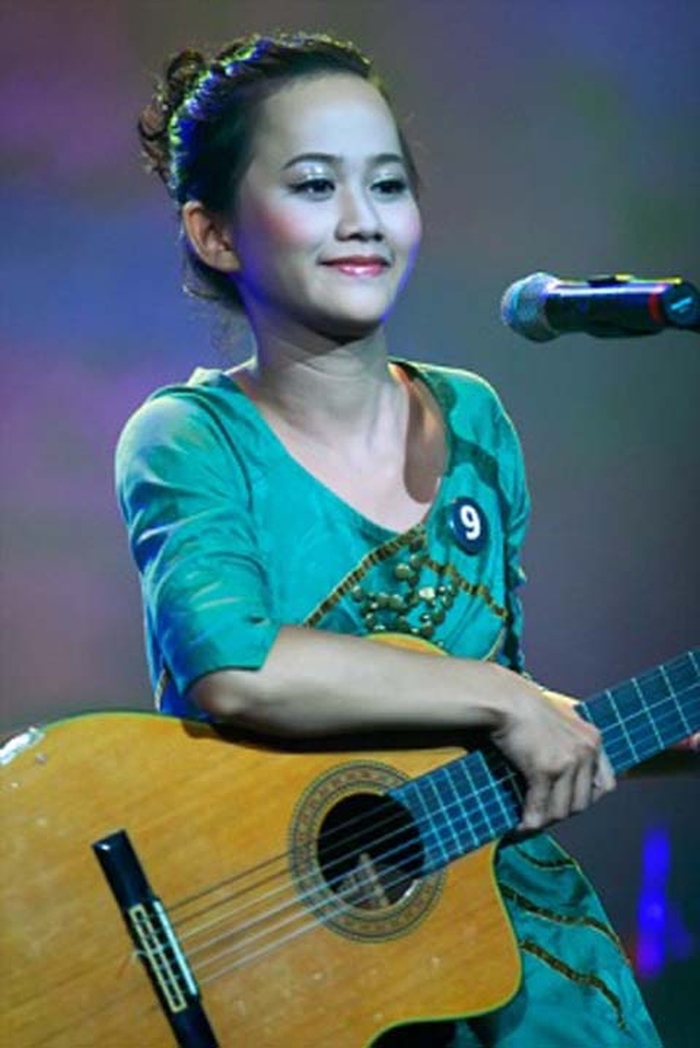 Hành trình thay đổi nhan sắc và phong cách của các nghệ sĩ tomboy Việt