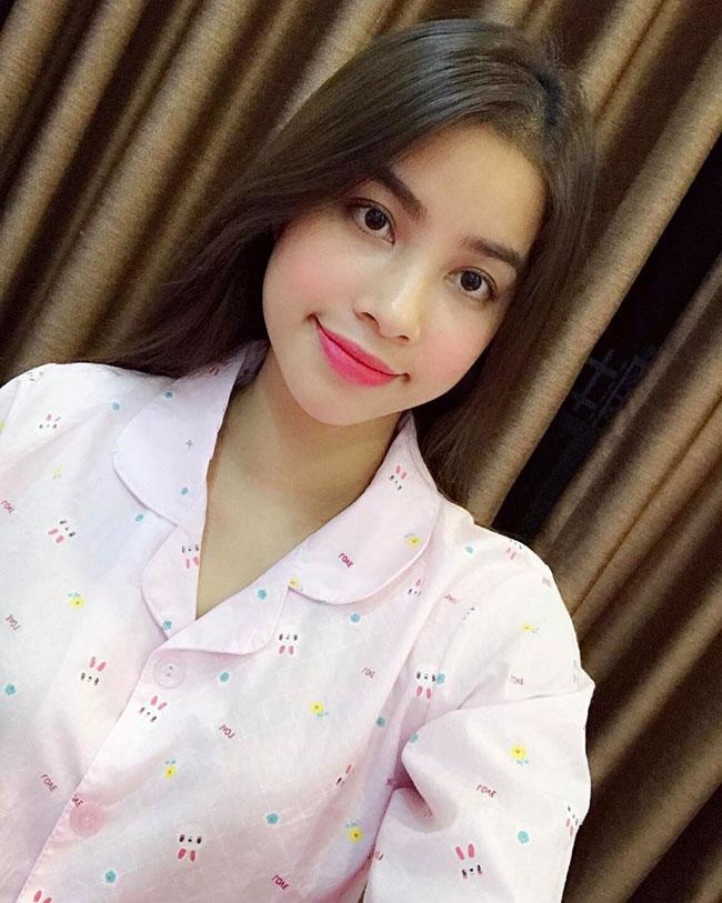 Hoc dan my nhan Viet dien do sao cho sanh dieu: Thoi trang doi khi cung “than troi”