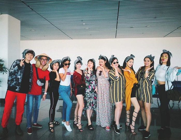 Vbiz có một hội chị em bạn dì không ồn ào, không drama