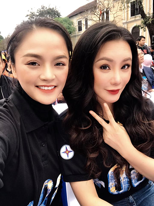 Kỳ Duyên - Minh Triệu tay đan tay, Hà Hồ - Kim Lý chụp ảnh cưới