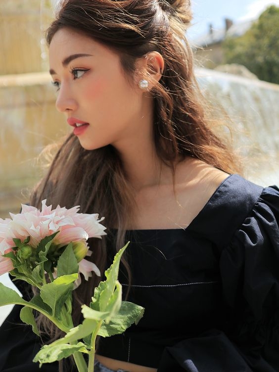 Là phụ nữ luôn phải ghi nhớ 5 từ quan trọng này trong cuộc sống.